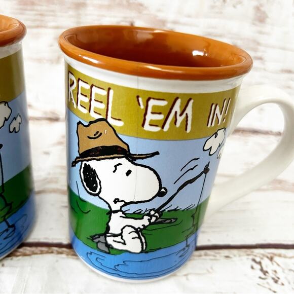 PEANUTS Vintage 2011 Charlie Brown Snoopy Fishing Mugs - Picture 2 of 7